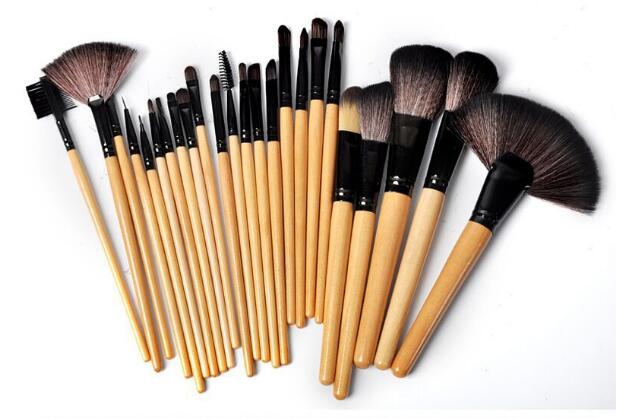 24-Piece Makeup Brush Set with Gift Bag