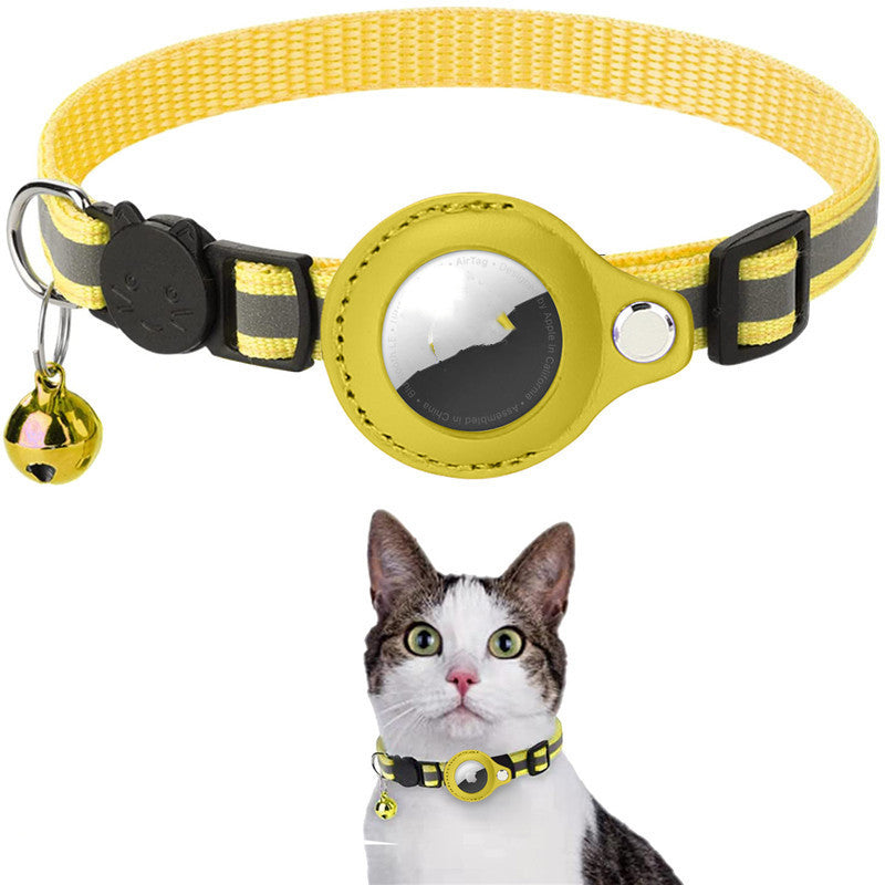 AirTag Collar: Waterproof Holder for Cats & Dogs